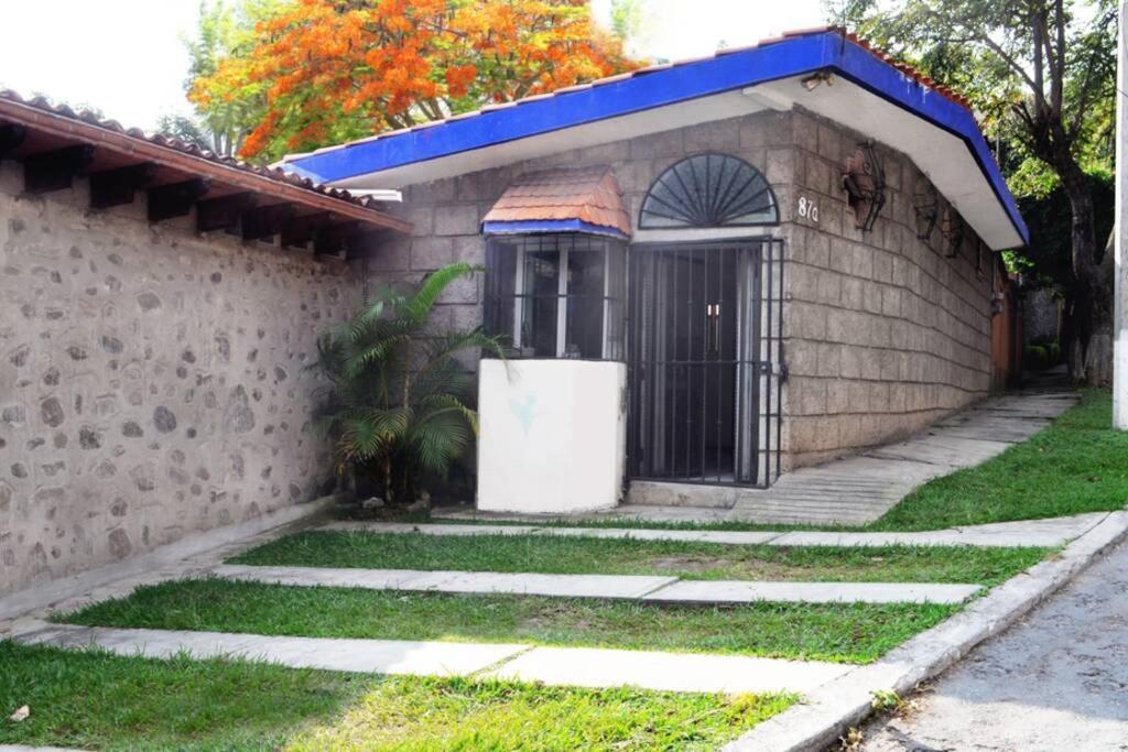 テミスコDepartamento En Lomas De Cuernavaca Con Aire Acondアパートメント エクステリア 写真